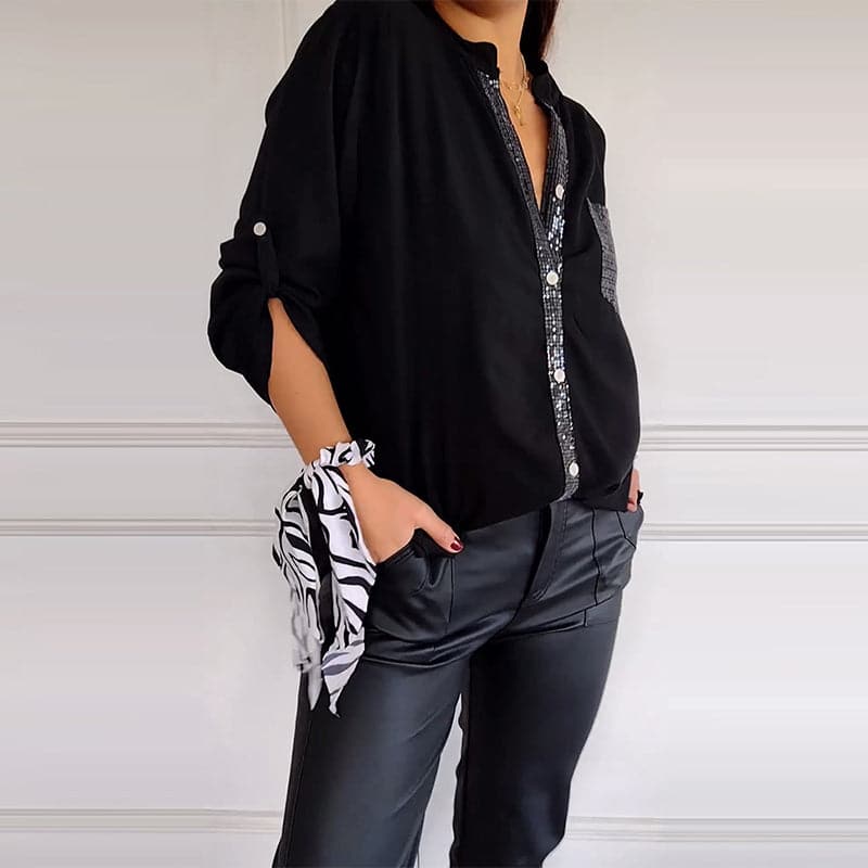 Blusa de algodão com detalhes de paetês e bolso frontal — Bene Donna — imagem 02