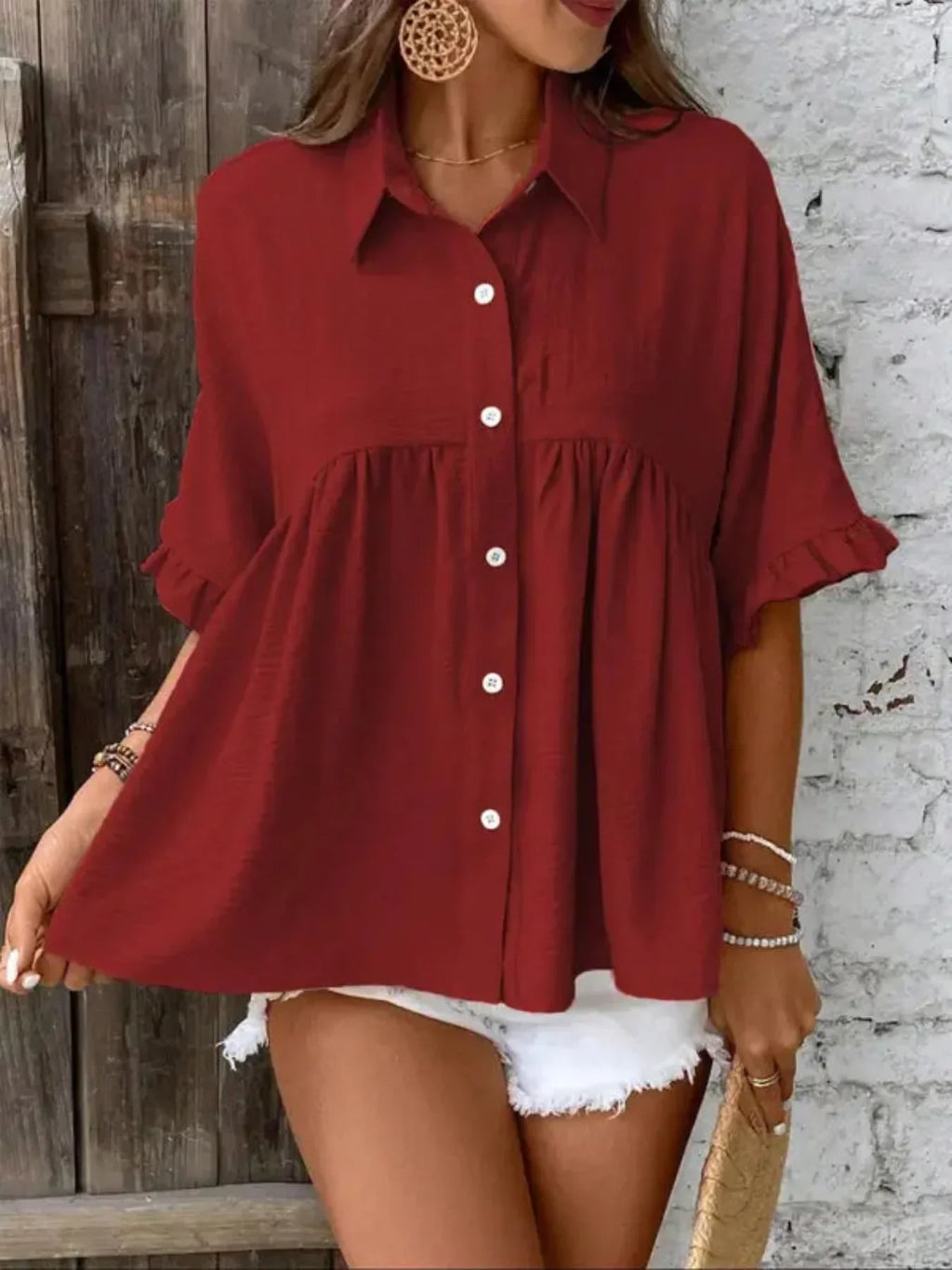 Blusa de botões com babados e mangas curtas — Bene Donna — imagem 04