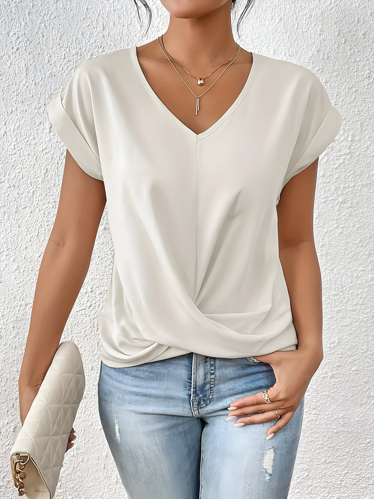 Blusa de decote V com frente torcida e mangas curtas — Bene Donna — imagem 05