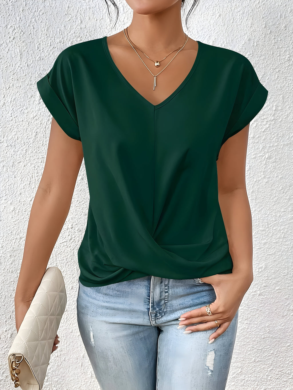 Blusa de decote V com frente torcida e mangas curtas — Bene Donna — imagem 06
