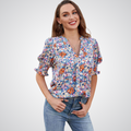 Blusa de decote V com mangas bufantes e babados — Bene Donna — imagem 01
