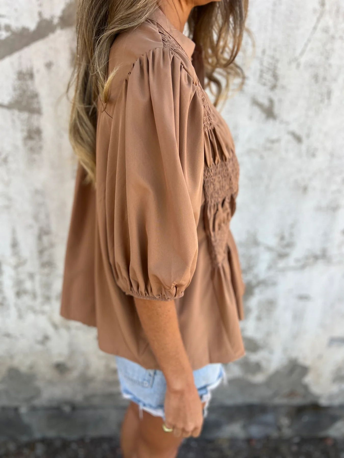 Blusa de pregas com botões e cintura franzida — Bene Donna — imagem 06