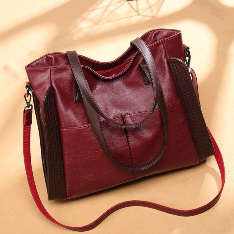 Bolsa de couro sintético clássica com alças longas — Bene Donna — imagem 09