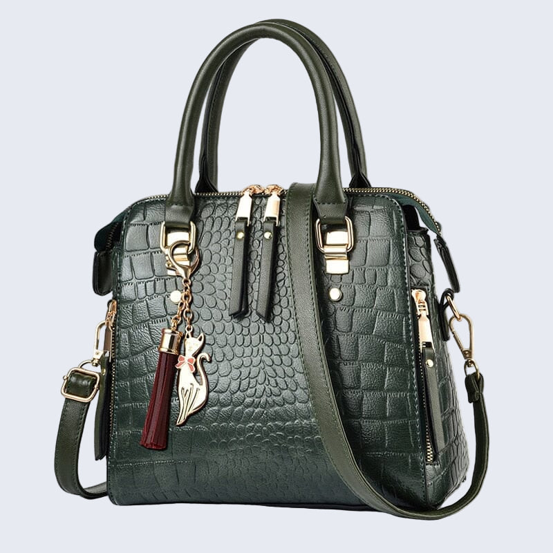 Bolsa de couro sintético com textura croco e alça dupla — Bene Donna — imagem 04