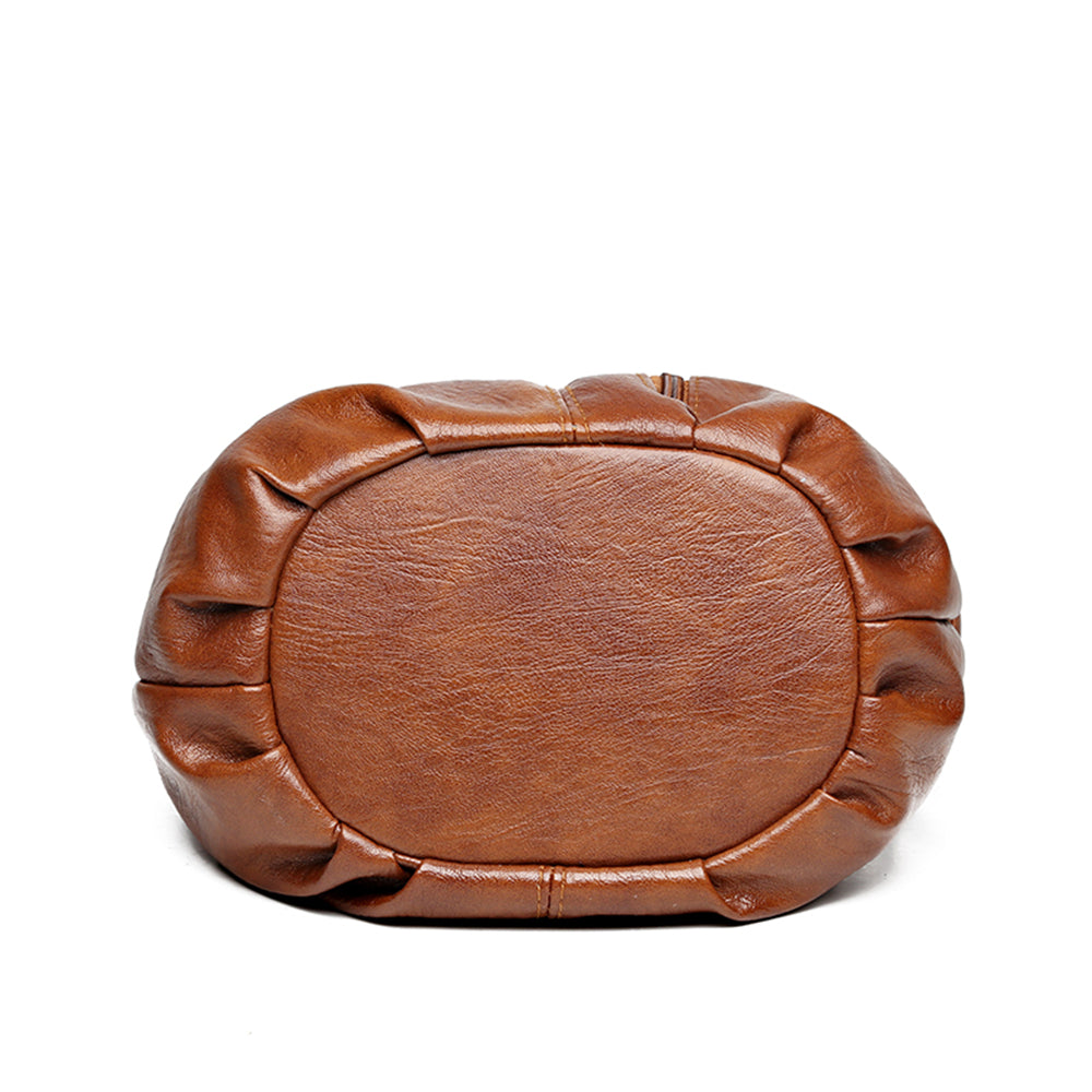 Bolsa de couro sintético compacta com franzido — Bene Donna — imagem 05