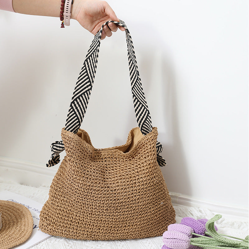 Bolsa de palha com alças de tecido listrado — Bene Donna — imagem 01