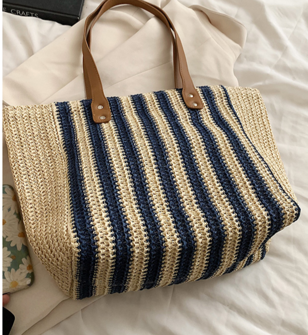 Bolsa de palha listrada com alças longas — Bene Donna — imagem 03