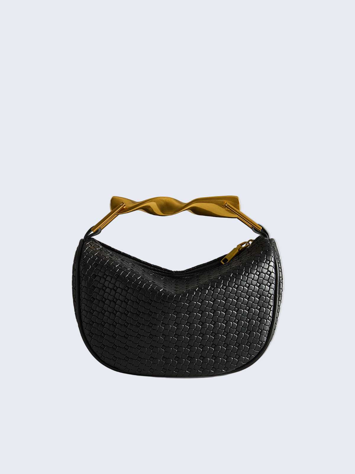 Bolsa meia-lua texturizada com alça dourada torcida — Bene Donna — imagem 01