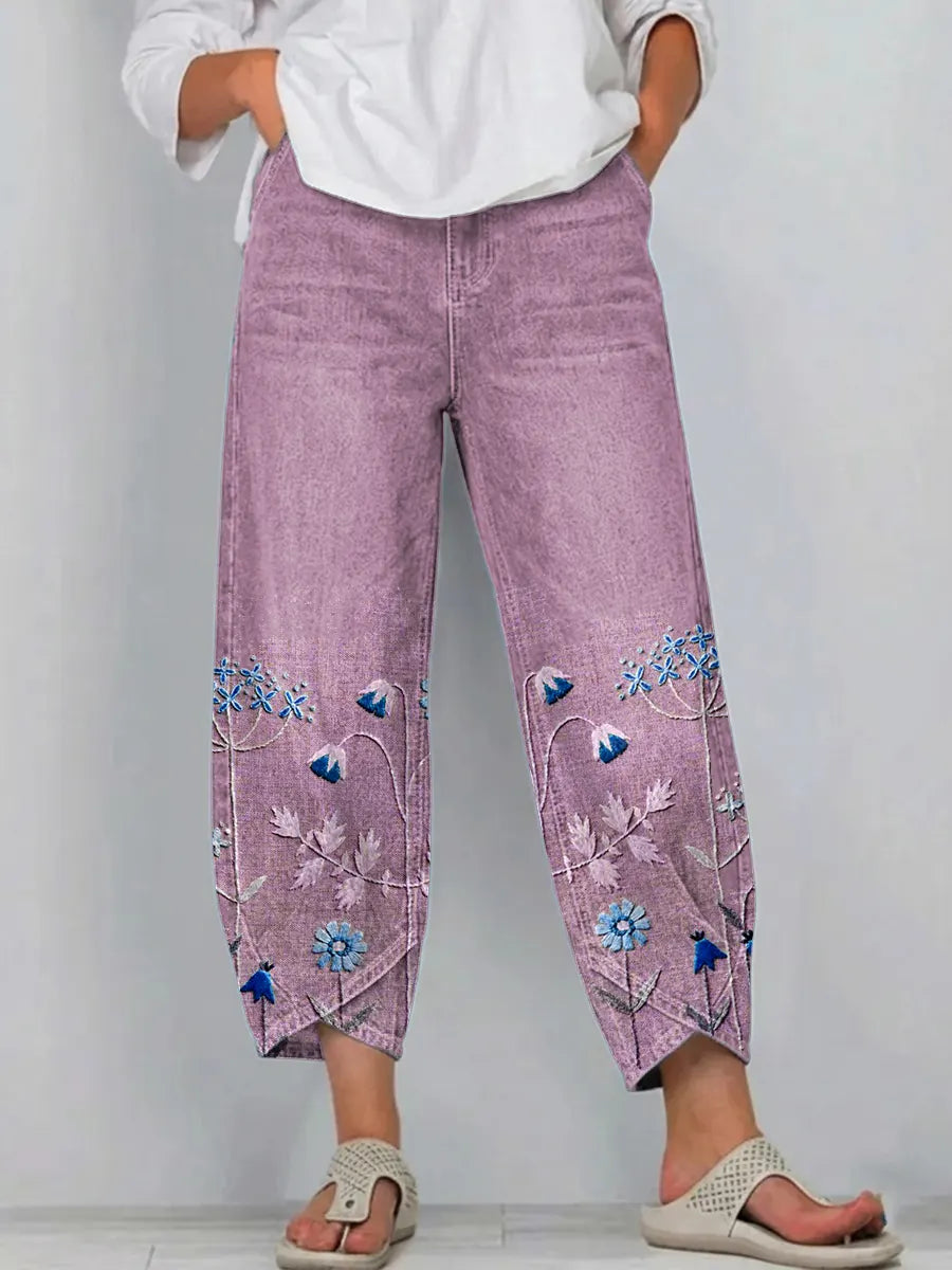 Calça feminina cropped com bordado floral na barra — Bene Donna — imagem 06