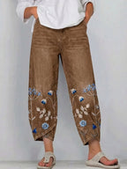 Calça feminina cropped com bordado floral na barra — Bene Donna — imagem 07