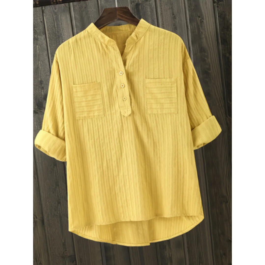 Camisa de mangas longas com gola padre e caimento solto — Bene Donna — imagem 01