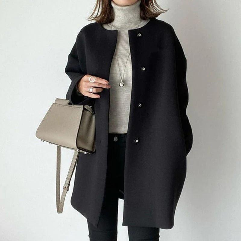 Casaco Feminino Elegante de Inverno com Caimento Solto — BeneDonna
