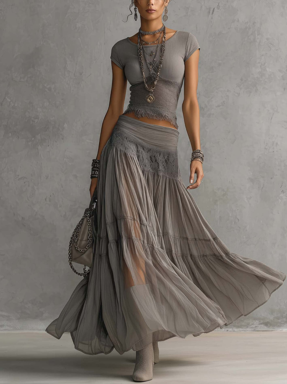 Conjunto de blusa com renda e saia longa plissada — Bene Donna — imagem 01