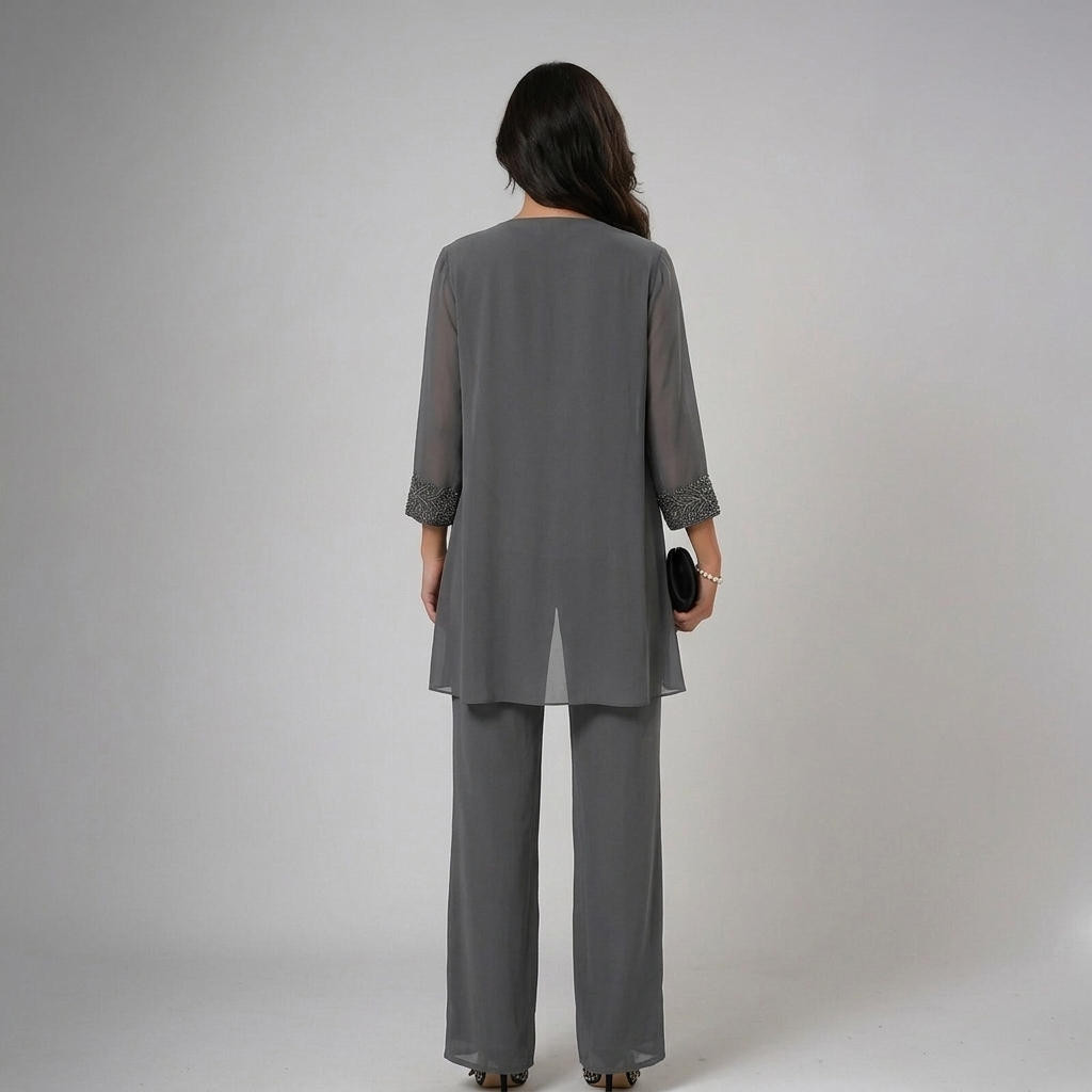 Conjunto de três peças com detalhes de miçangas e pantalona — Bene Donna — imagem 05