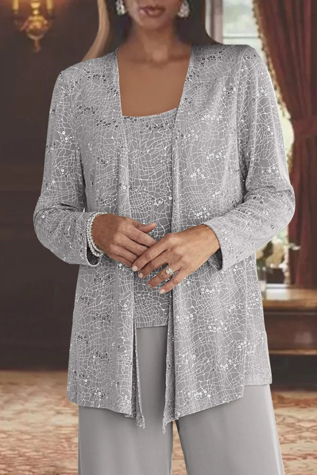 Conjunto de três peças com sobreposição e pantalona fluida — Bene Donna — imagem 03