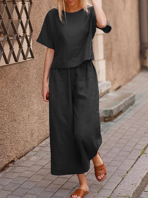 Conjunto feminino de blusa e calça pantacourt — Bene Donna — imagem 02