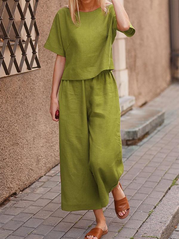 Conjunto feminino de blusa e calça pantacourt — Bene Donna — imagem 05