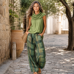 Conjunto xadrez de blusa com gola drapeada e pantalona — Bene Donna — imagem 05