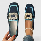 Mocassim de bico quadrado com fivela decorativa — Bene Donna — imagem 01