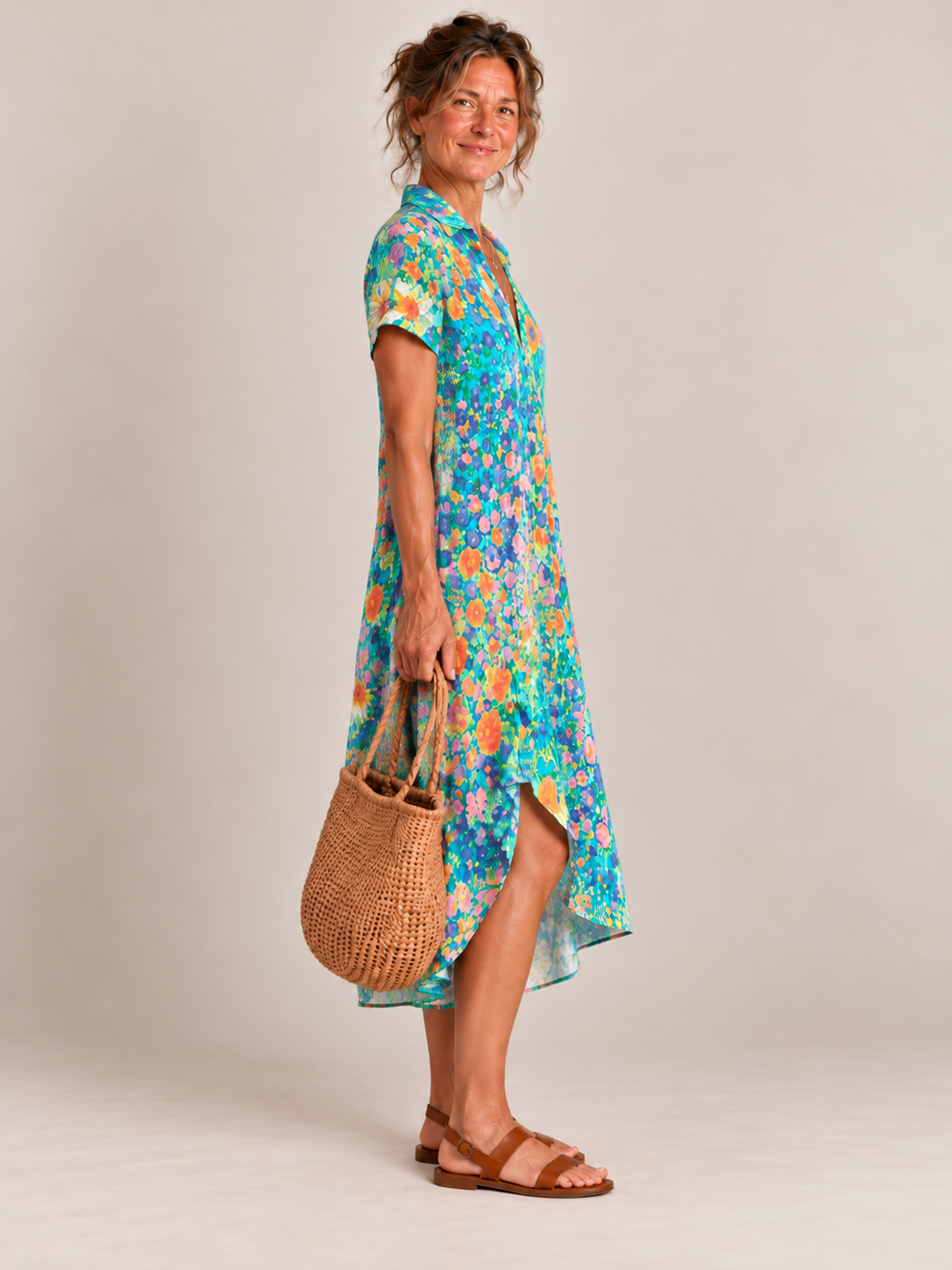 Vestido chemise midi estampado com barra assimétrica — Bene Donna — imagem 03