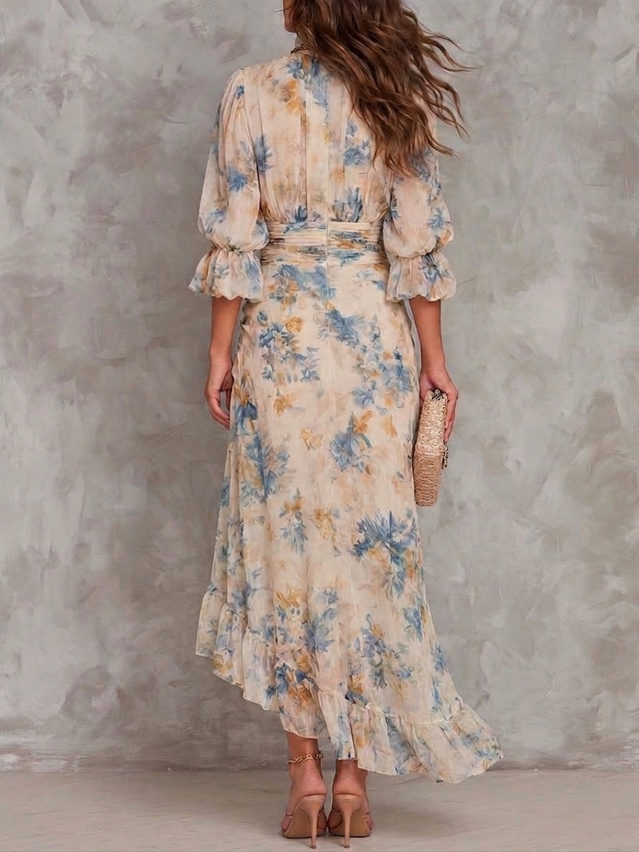 Vestido floral com busto franzido e saia de babados — Bene Donna — imagem 02