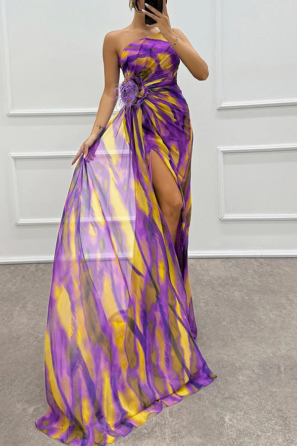 Vestido longo estampado drapeado com decote assimétrico e fenda — Bene Donna — imagem 21