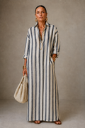 Vestido longo listrado amplo com gola e mangas longas — Bene Donna — imagem 01