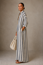Vestido longo listrado amplo com gola e mangas longas — Bene Donna — imagem 02