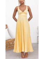 Vestido longo plissado com decote V e costas abertas — Bene Donna — imagem 04