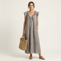 Vestido longo solto com decote V de babados e bolsos — Bene Donna — imagem 01