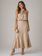 Vestido midi de gola alta com drapeado suave — Bene Donna — imagem 05