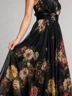 Vestido midi floral frente única com cintura marcada — Bene Donna — imagem 02