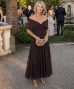 Vestido midi ombro a ombro com saia evasê — Bene Donna — imagem 05